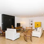 Casa Vieira Lobo Bed & Breakfast