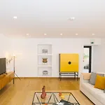 Casa Vieira Lobo Bed & Breakfast