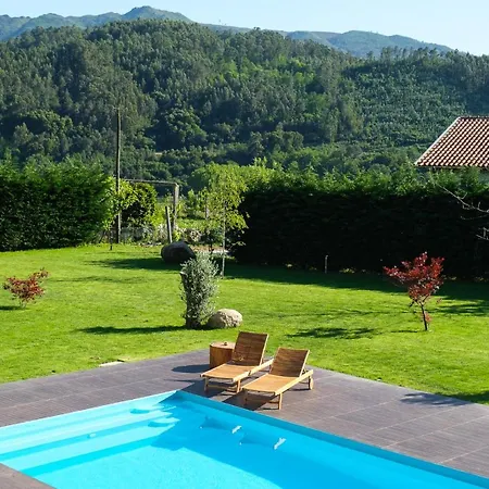 Casa Vieira Lobo *