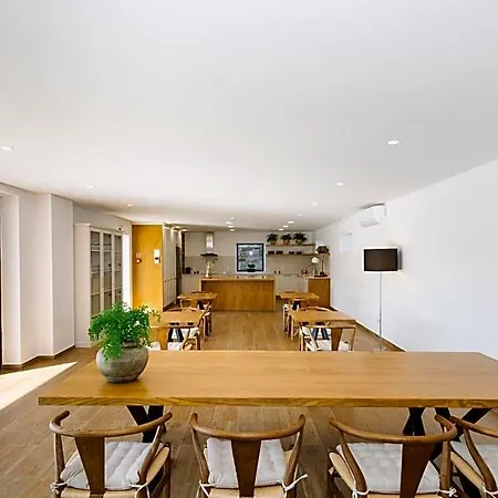 Casa Vieira Lobo Bed & Breakfast