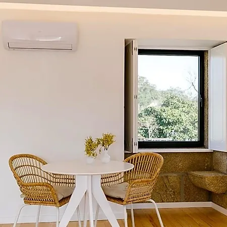 Casa Vieira Lobo Bed & Breakfast