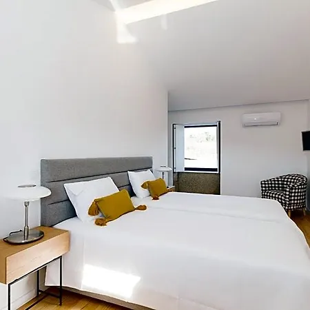 Casa Vieira Lobo Bed & Breakfast Arouca