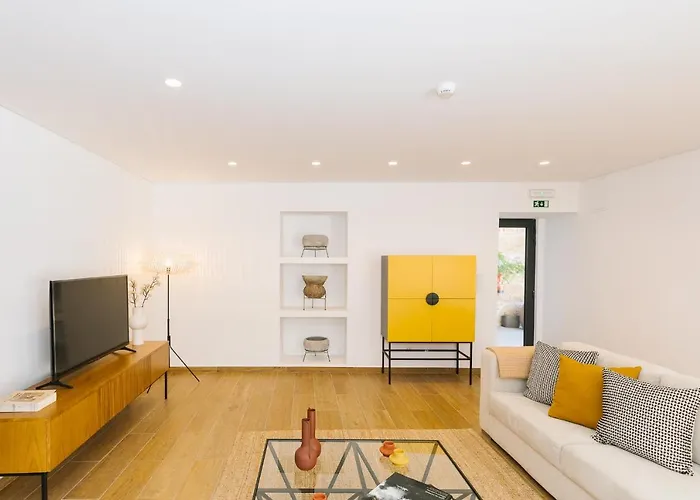 Casa Vieira Lobo Bed & Breakfast