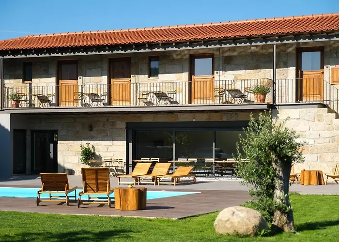 Casa Vieira Lobo Bed & Breakfast